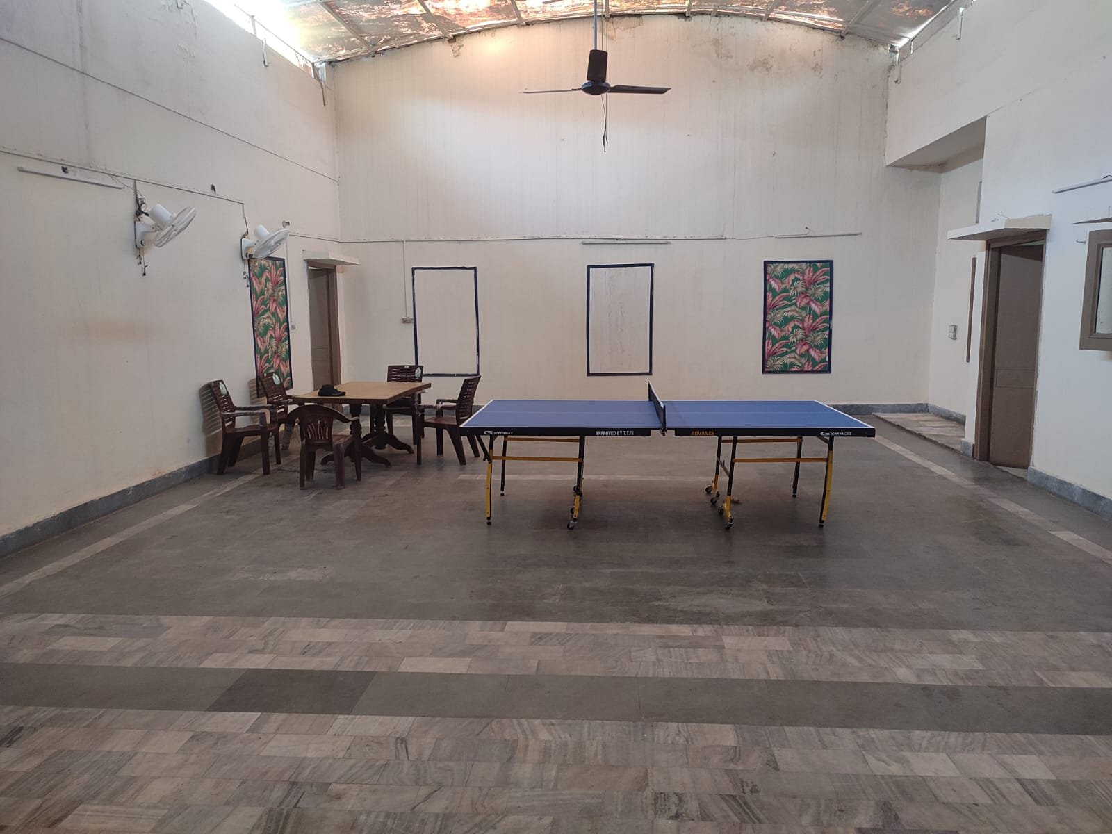 Play area with table tennis at HostelGram Kamla Nagar